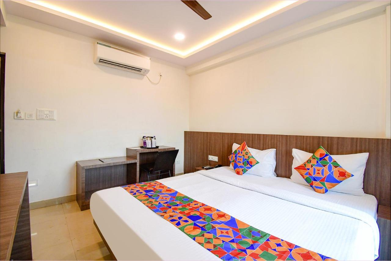 Fabhotel Kzar Select - 2Km From Park Street Καλκούτα Εξωτερικό φωτογραφία