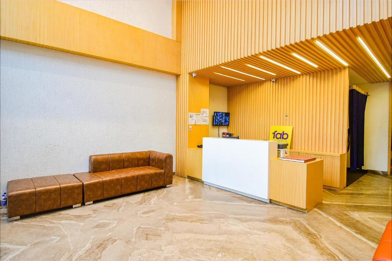 Fabhotel Kzar Select - 2Km From Park Street Καλκούτα Εξωτερικό φωτογραφία