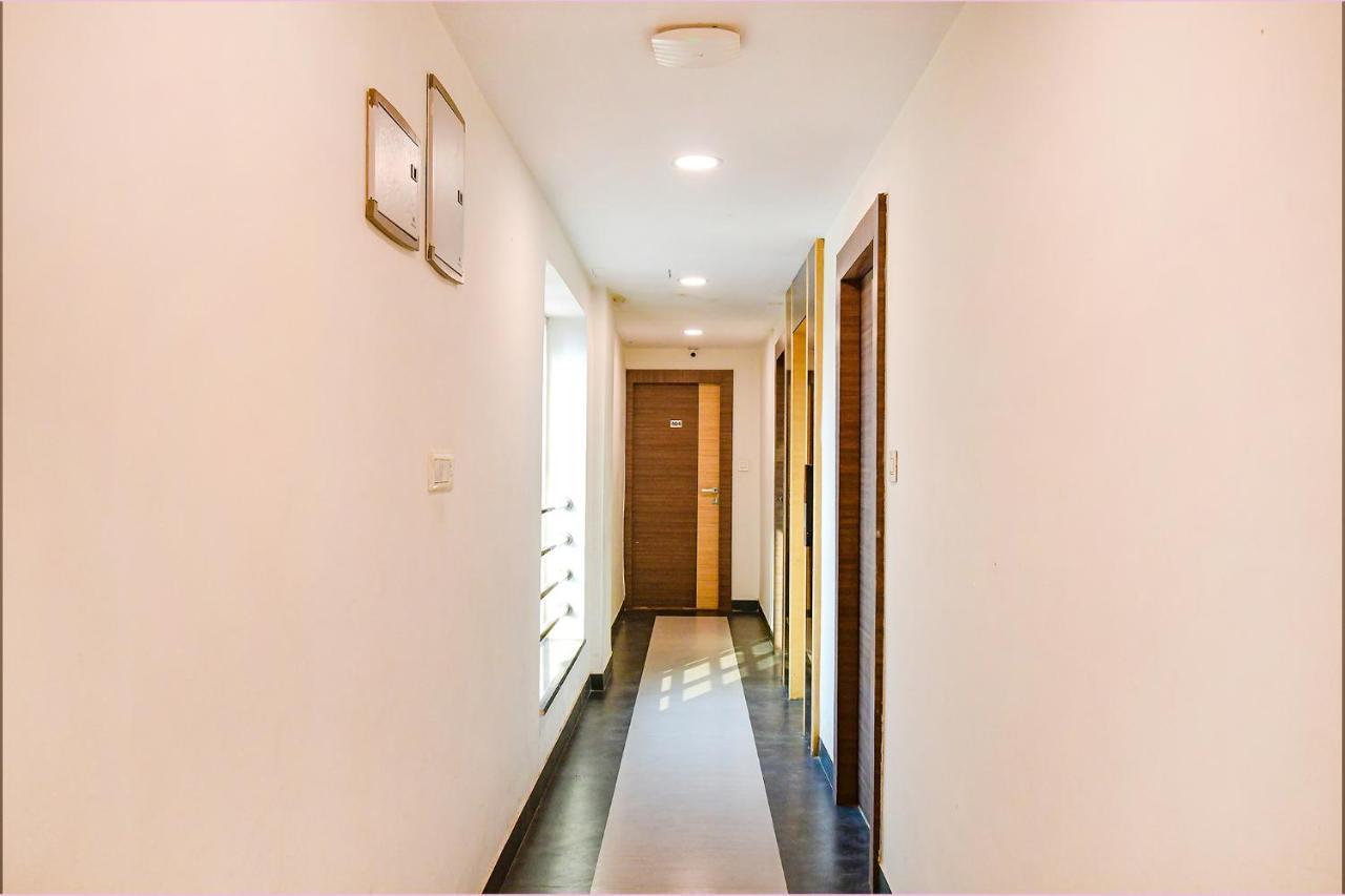 Fabhotel Kzar Select - 2Km From Park Street Καλκούτα Εξωτερικό φωτογραφία